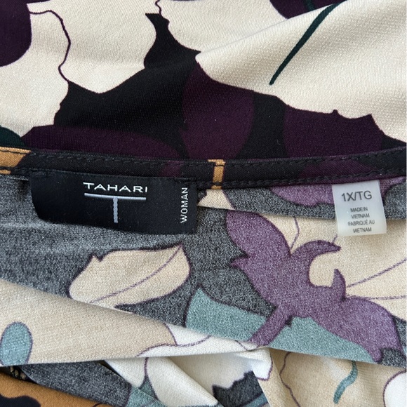 Tahari Multicolor Floral Wrap Side Ruching Blouse Plus Size 1X - Picture 6 of 7